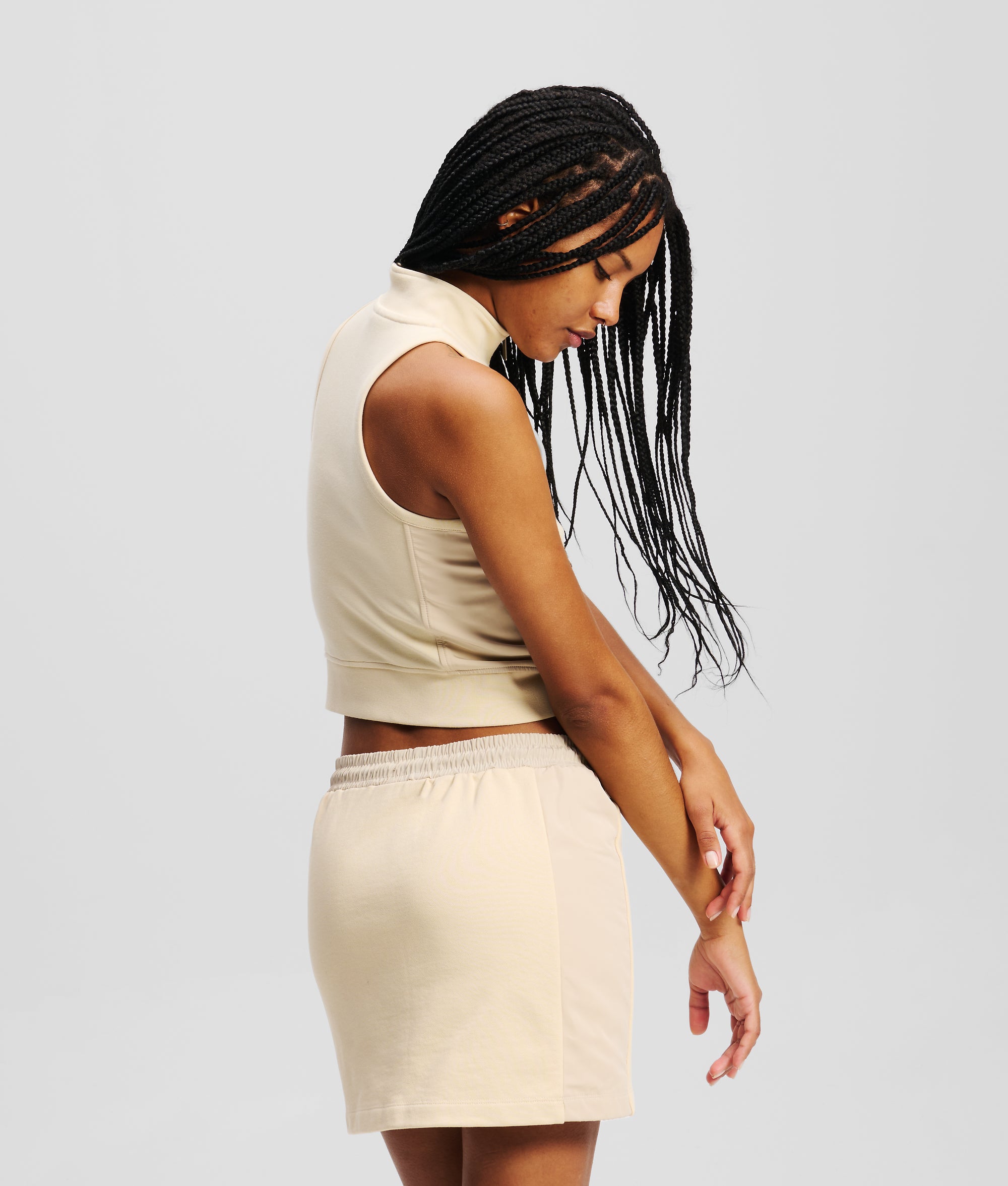 ZIP-FRONT SLEEVELESS TOP - Image 3