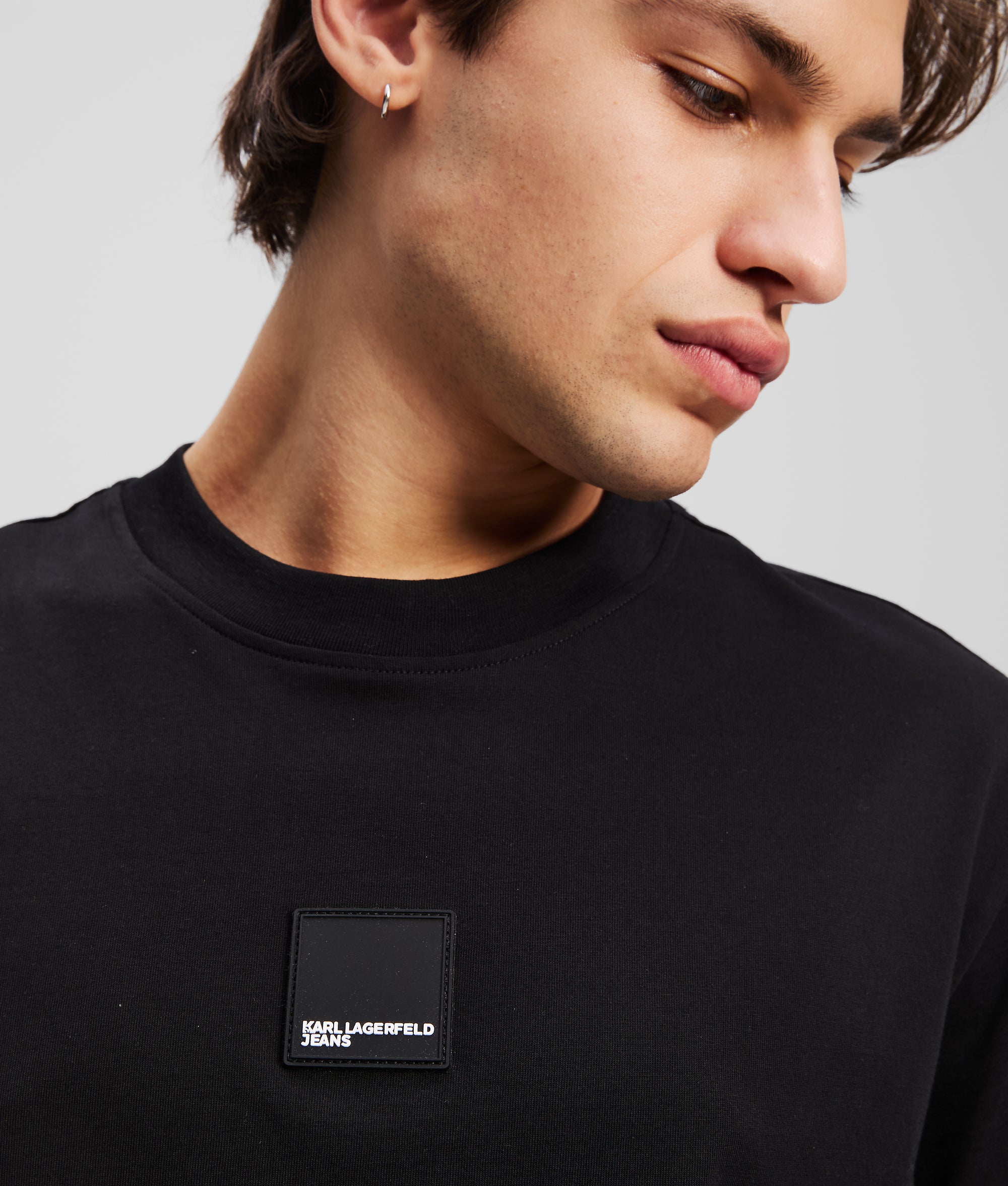 GRAPHIC T-SHIRT - Image 3