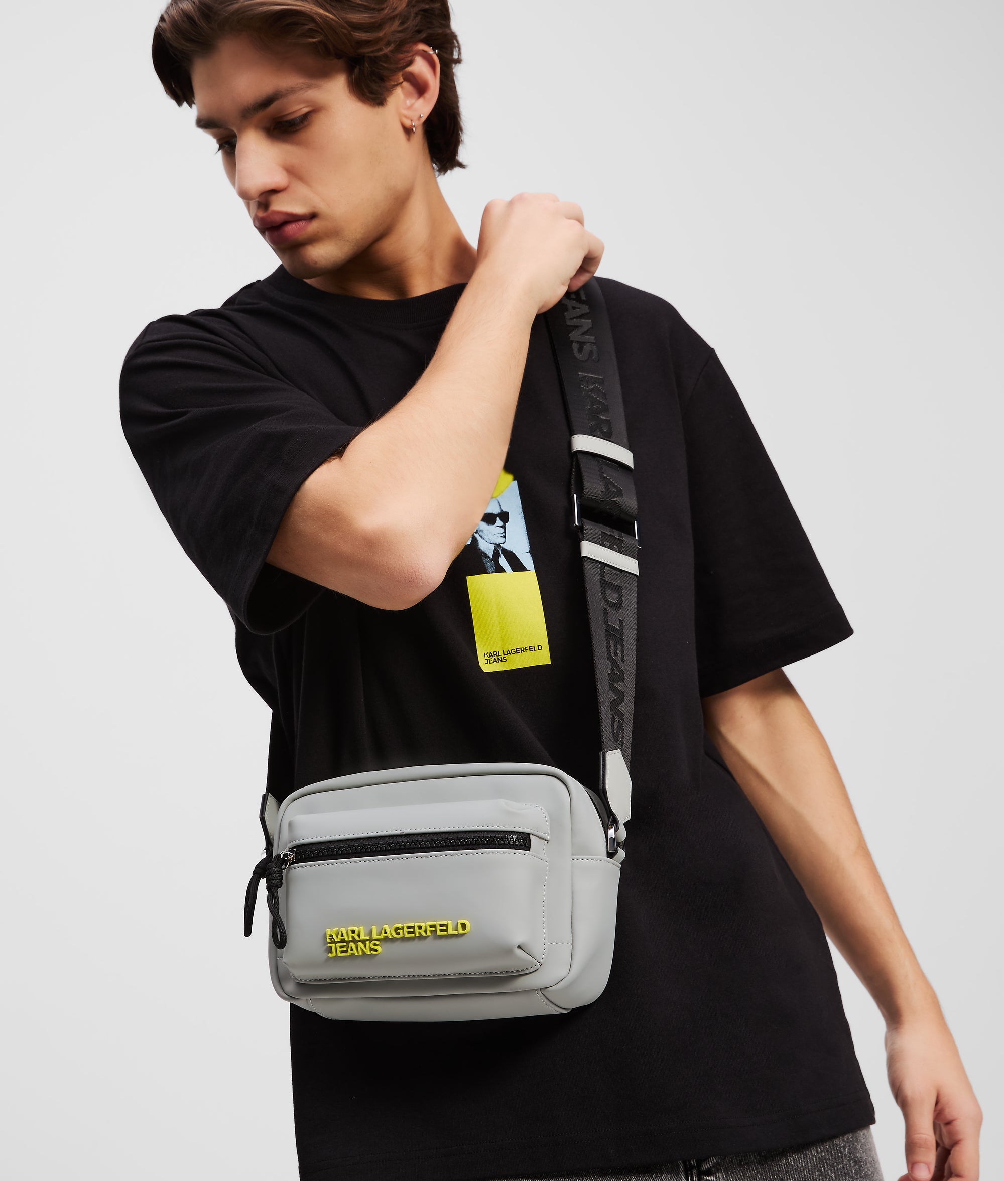 COATED CROSSBODY BAG - Image 2