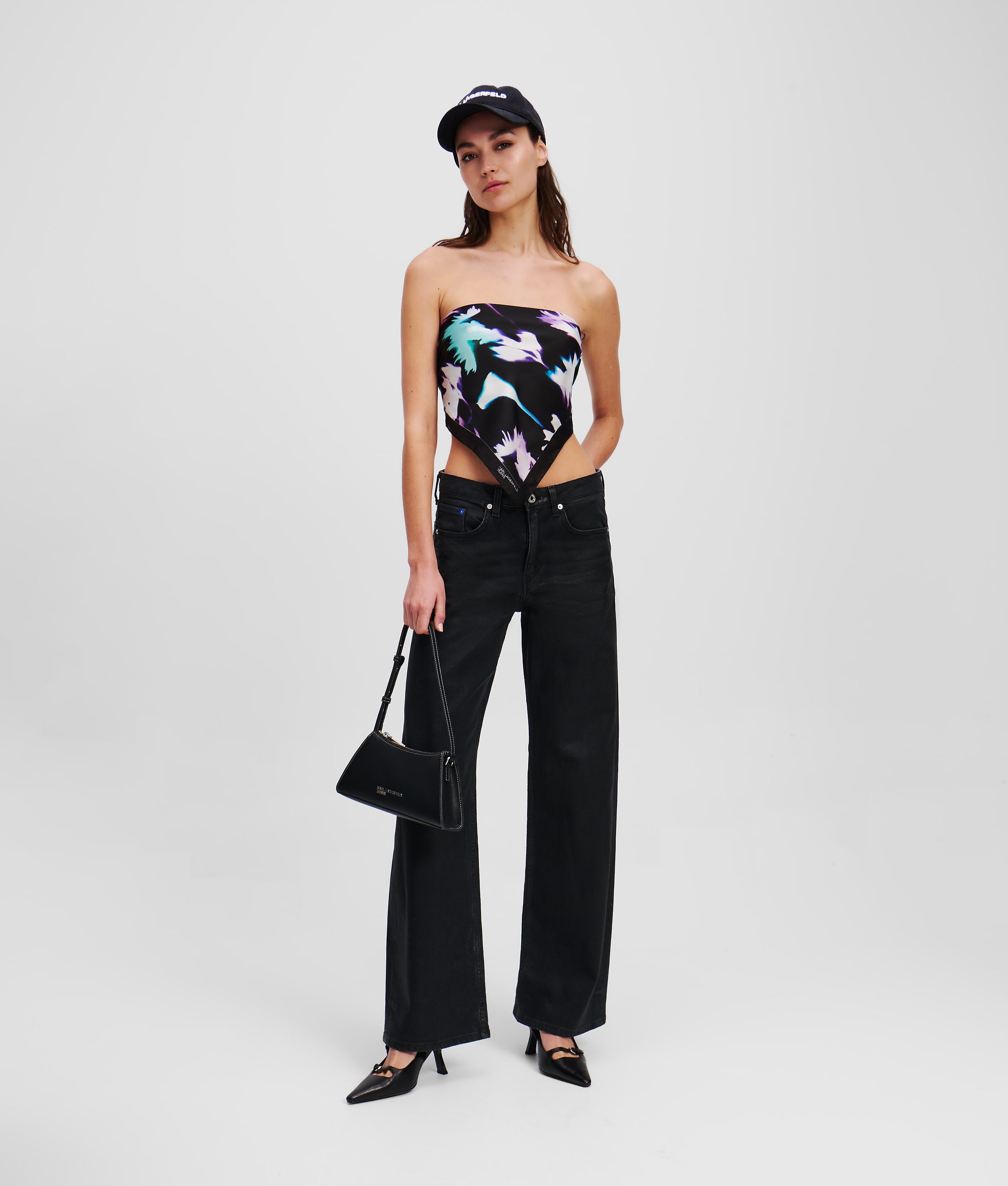 COATED MID-RISE RELAXED JEANS - Image 4