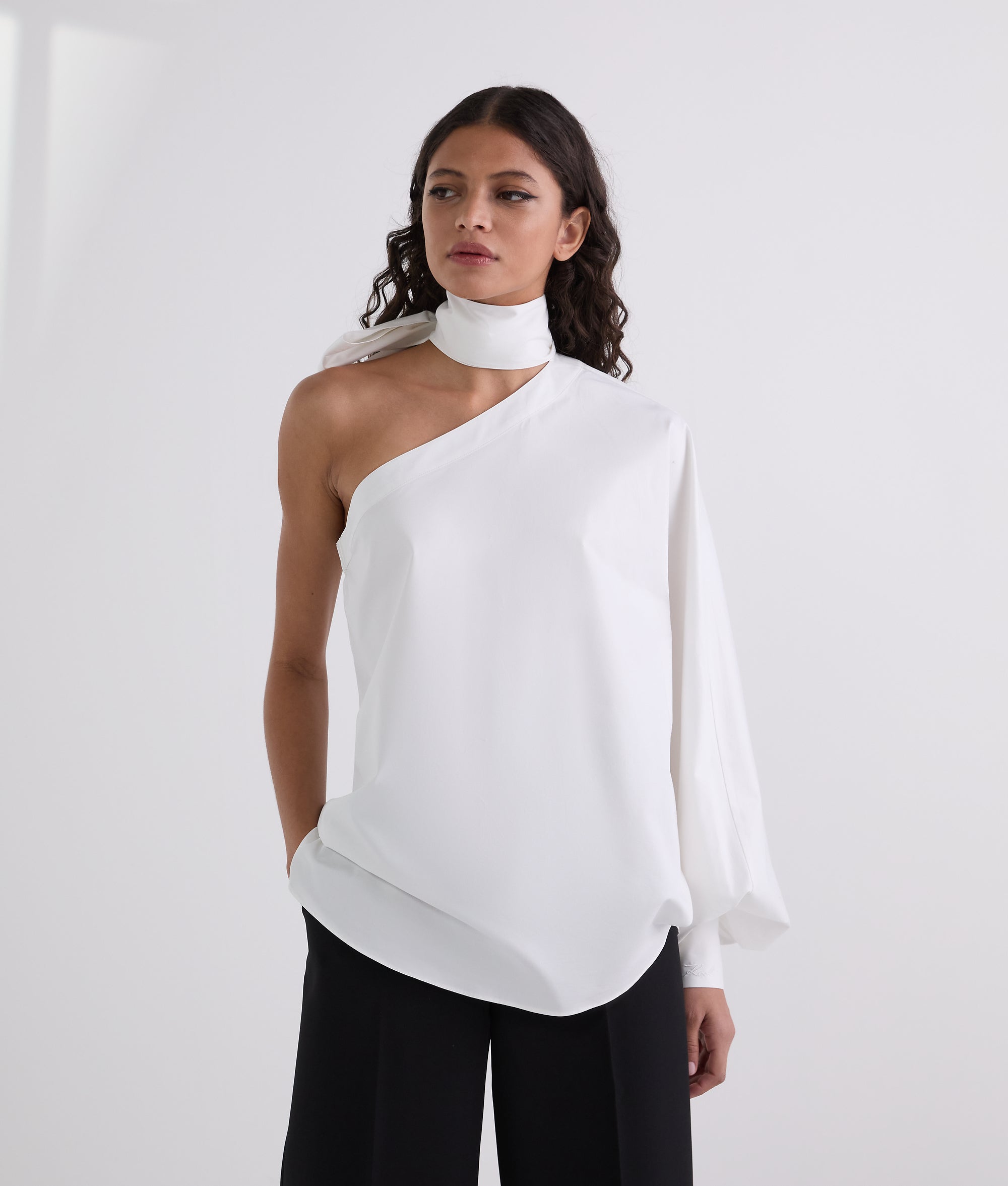 ONE-SLEEVE BOW-DETAIL SHIRT