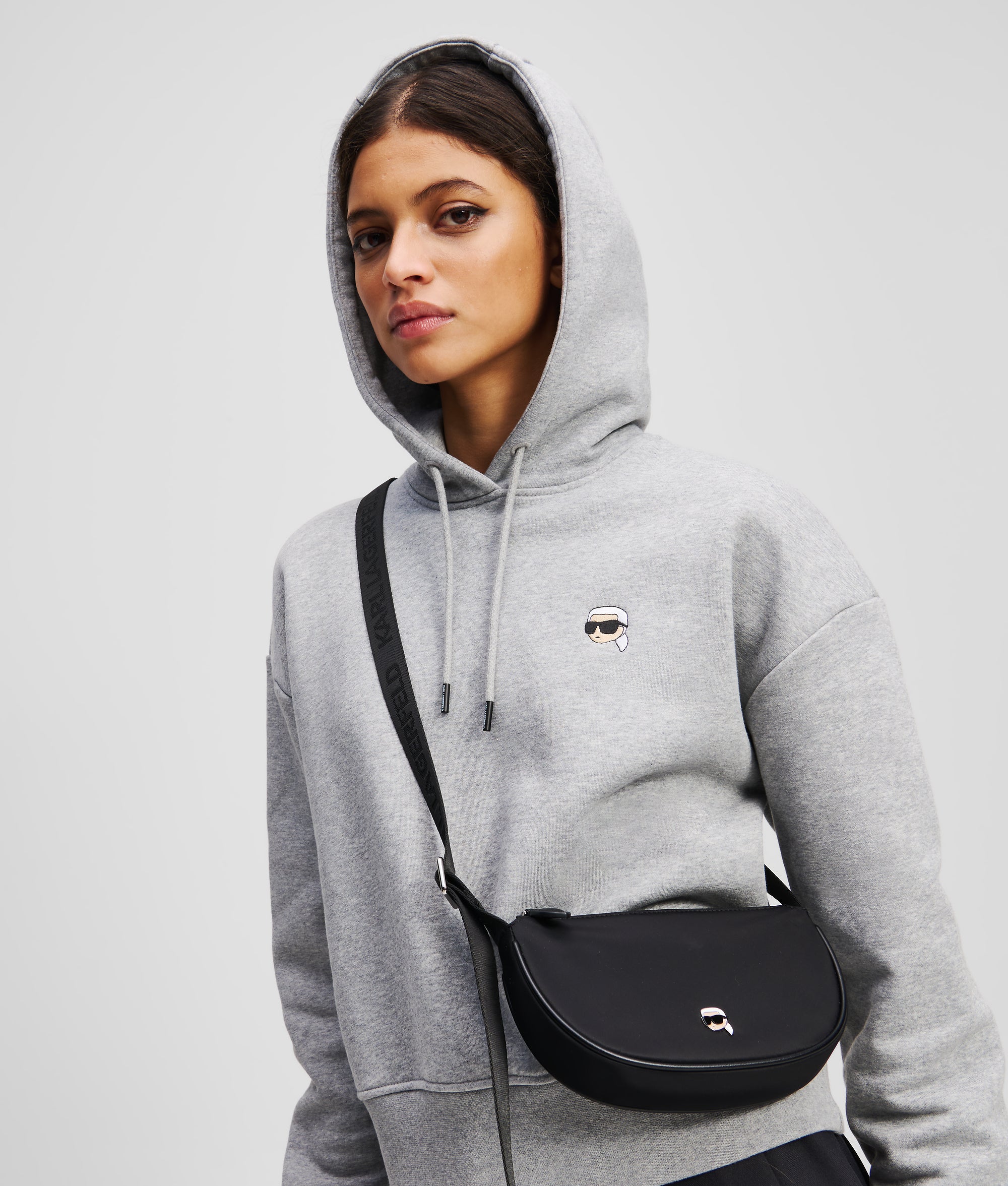 IKON NYLON CROSSBODY POUCH - Image 2