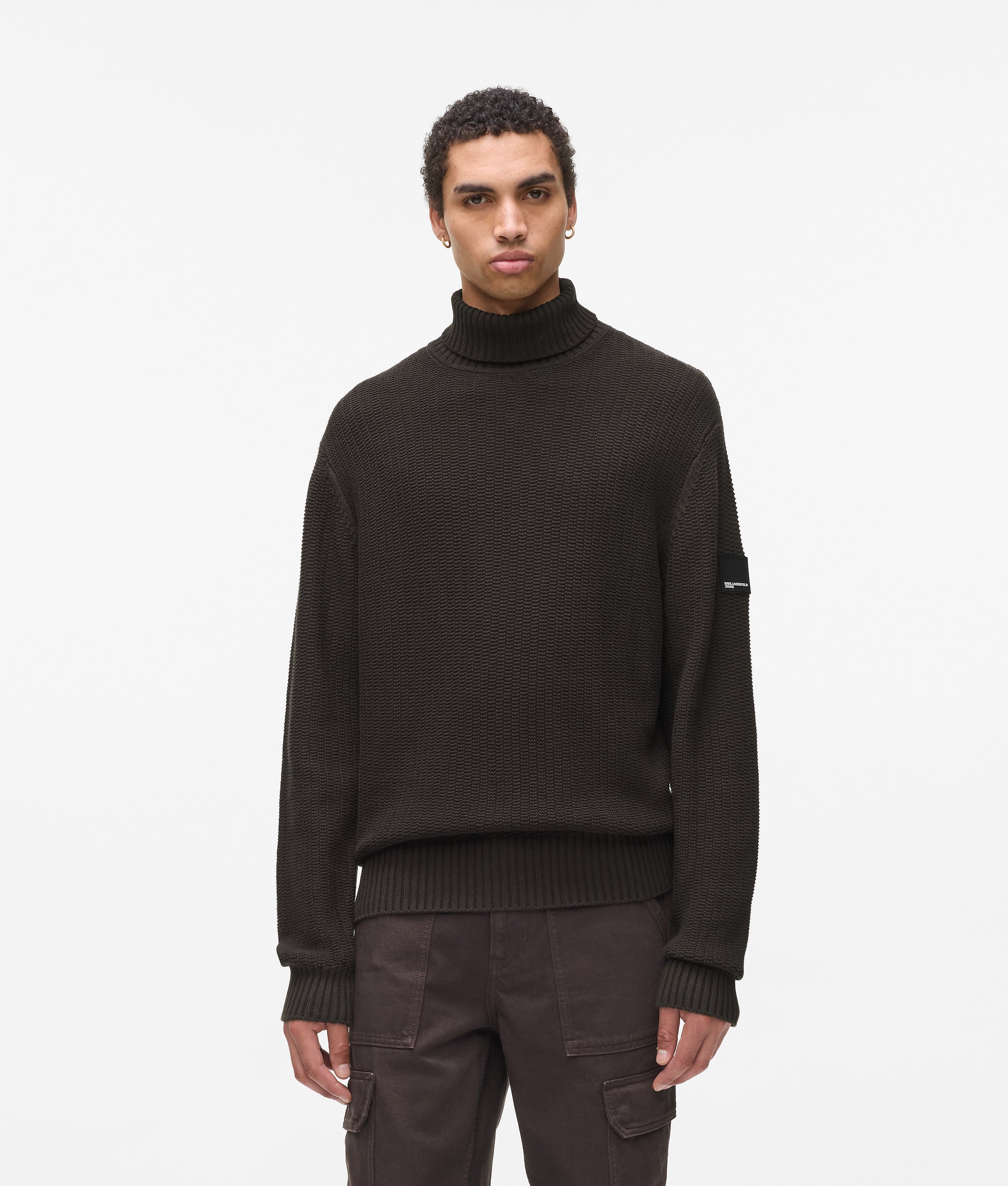 Relaxed rollneck sweater