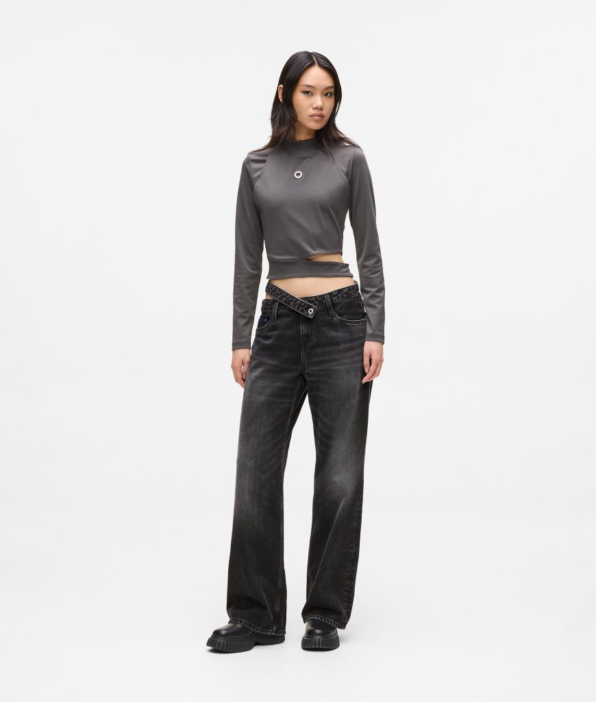 Cutout waist relaxed jeans