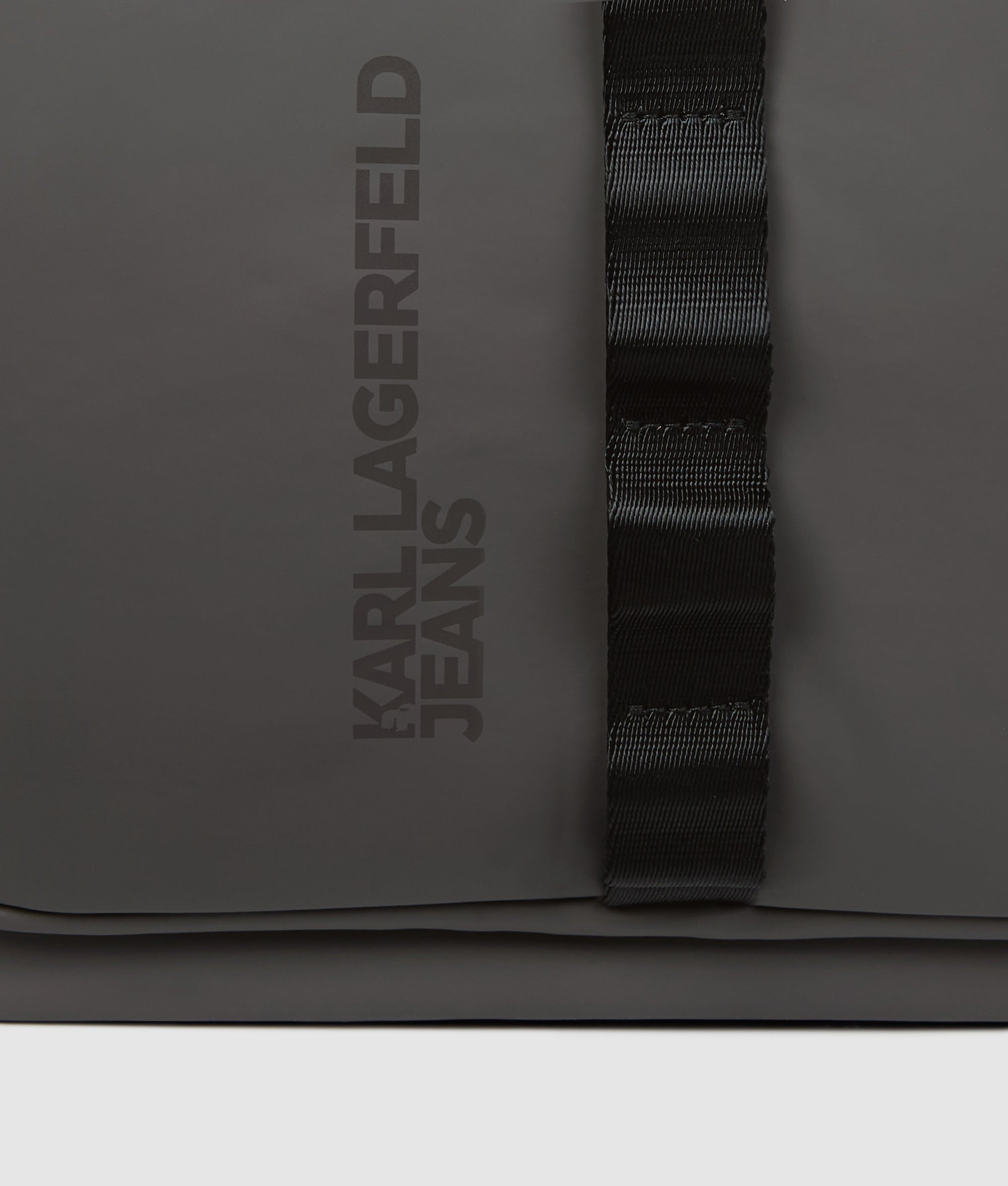 Roll top strap backpack - Image 3