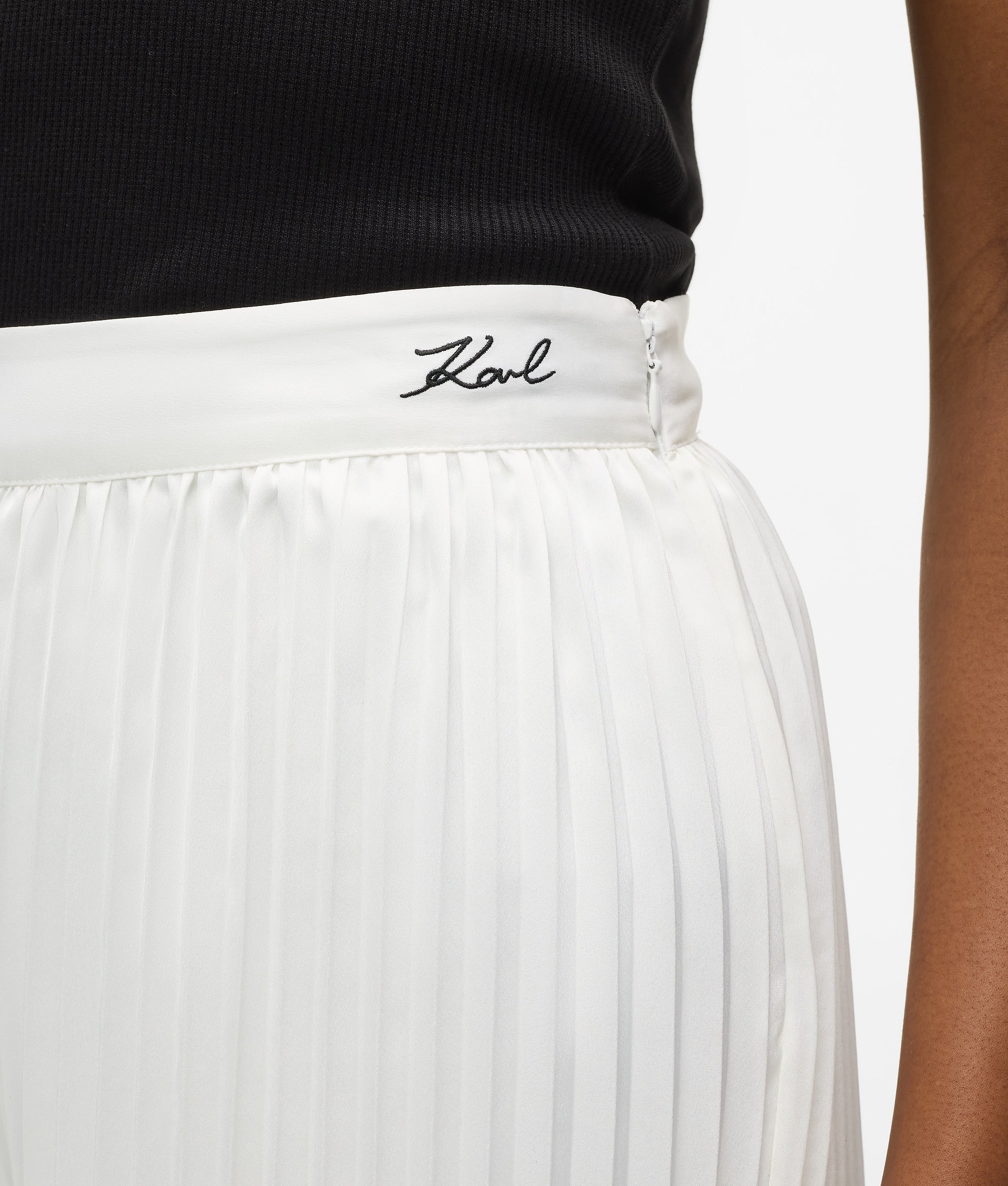 Pleated wide-leg pants - Image 2