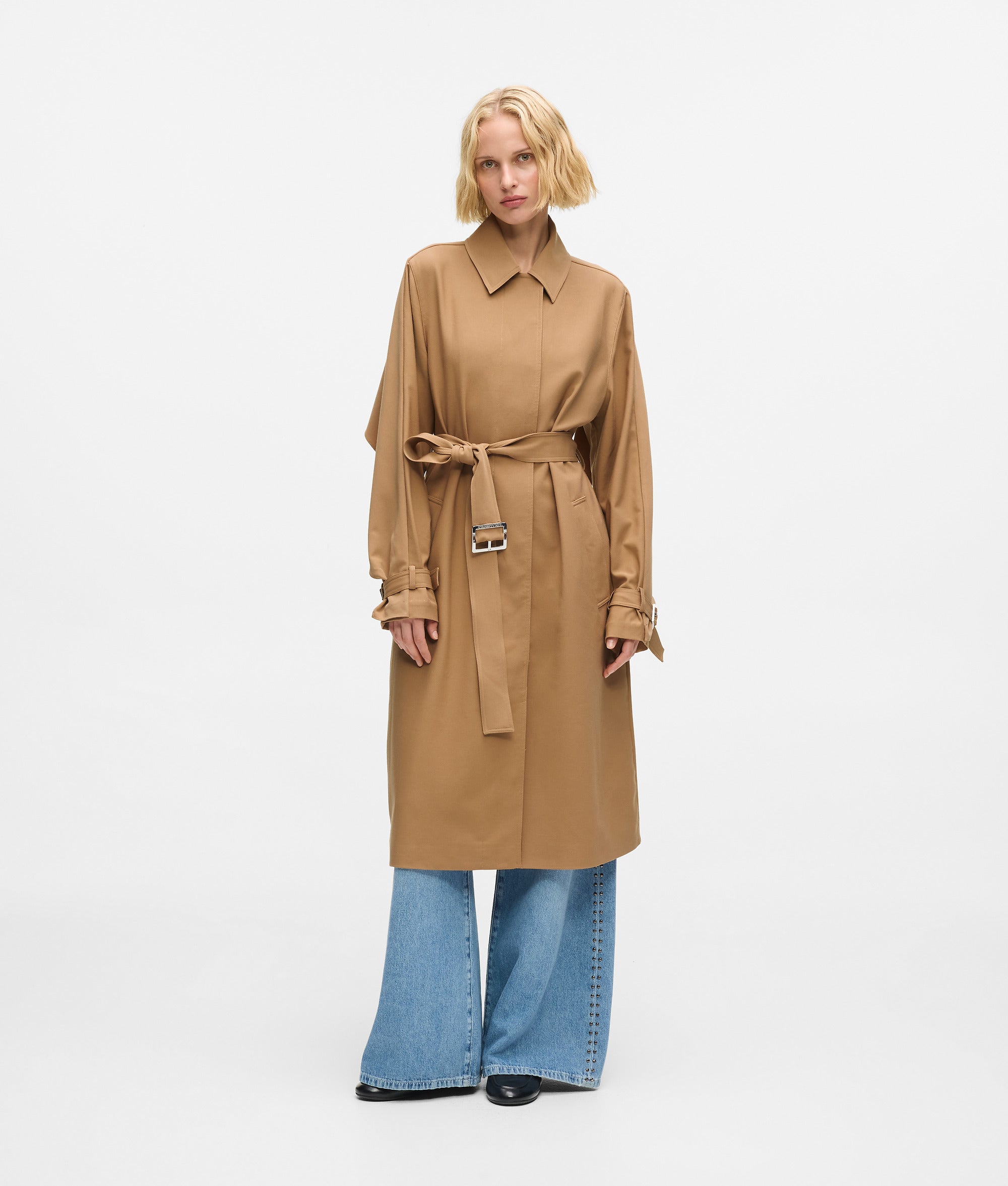 Pleated trench coat - Image 2