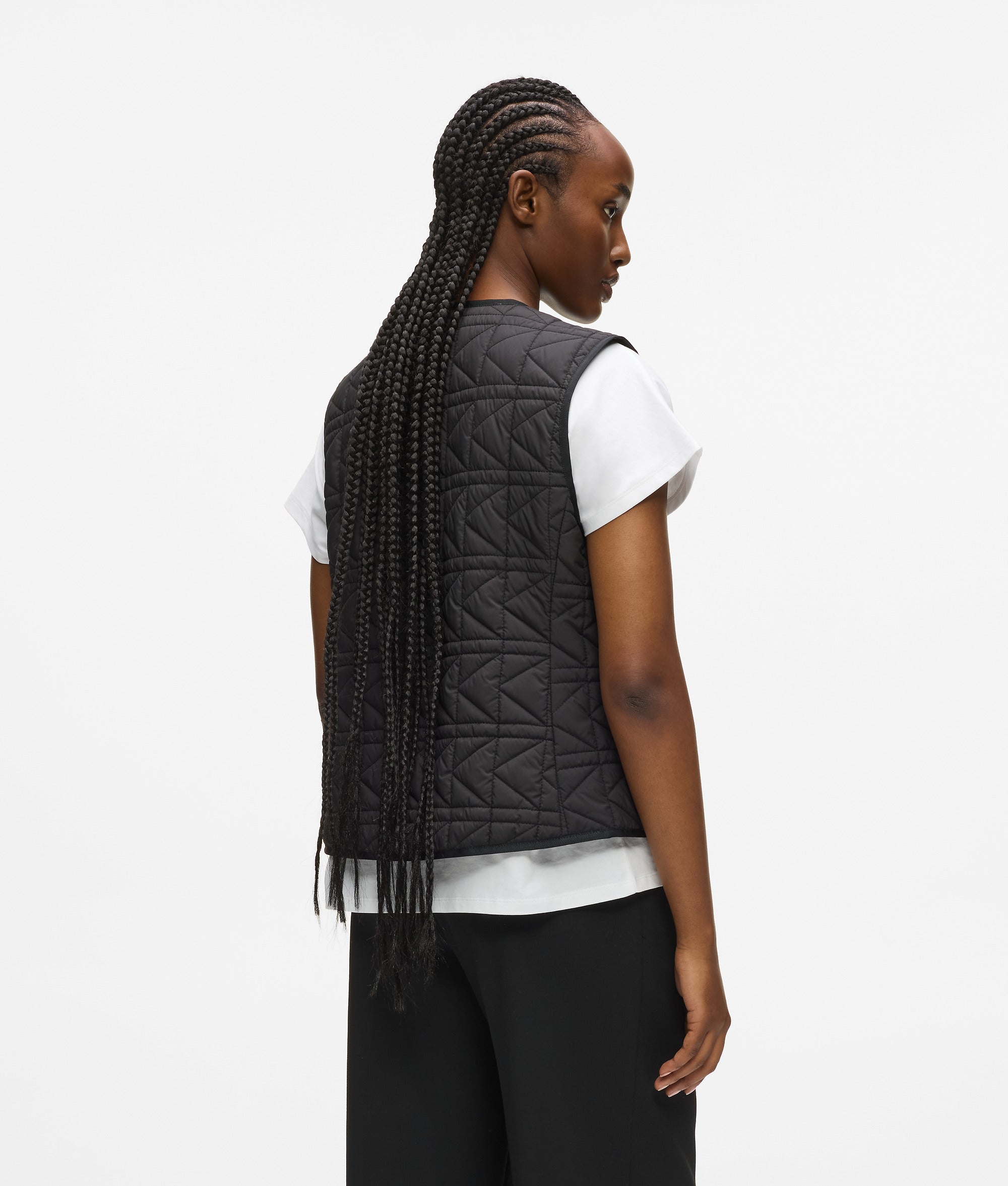 Lightweight quilted gilet - Image 3
