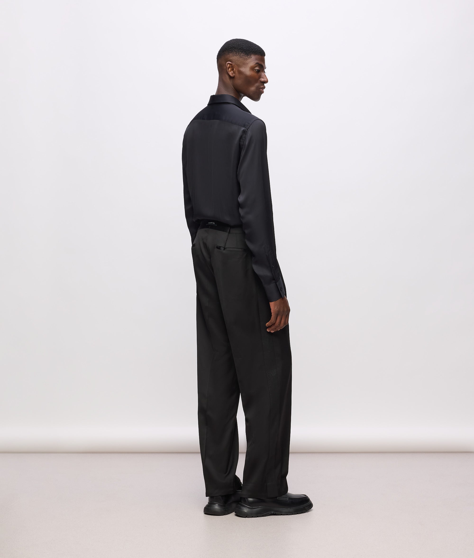 KL Studio satin detail pants - Image 3